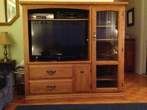 Entertainment unit to sell