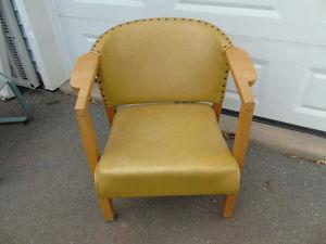 IMPERIAL, STRATFORD,ONTARIO, 'S CHAIR