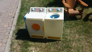 Little tikes laundry set