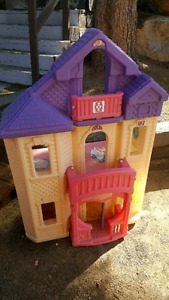 Outside barbie house