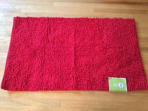 Red Chenille Rug (NEW)