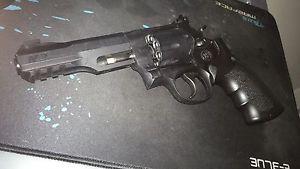 Smith & Wesson CO2 Revolver