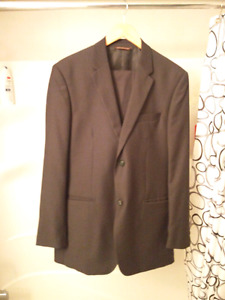 Suit 40 reg 32 waist