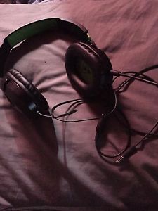 Turtle beaches-Xbox one PlayStation 4