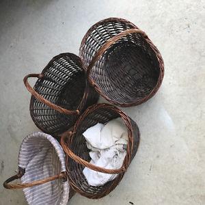 Wicker baskets with cloth liners