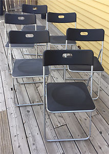 6 Foldable Chairs