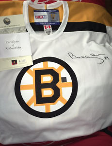 AUTOGRAPHED BOBBY ORR JERSEY with AUTHENTICITY CERTIFICATE