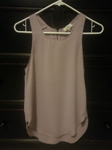 Aritzia Sevres blouse size xxs