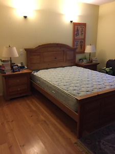 Beautiful Solid Wood Queen Bedroom Suite