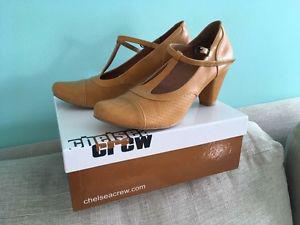 Chelsey crew shoes