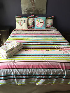 Double Roxy Duvet Cover and bedding