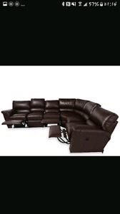La-Z-Boy 3 piece Reese sectional with 3 recliners.