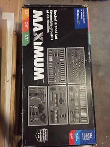 Mastercraft Maximum 384 piece socket and tool set