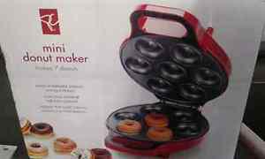 Mini donut maker