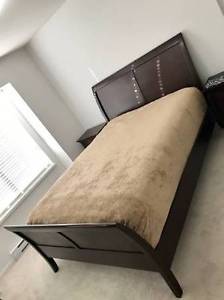 Queen Bedroom Suite - BEAUTIFUL COMPLETE SET