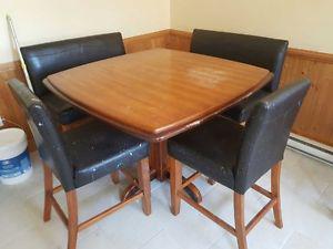 REDUCED!! Dinning Table and 6 Seats. (Bar Height) Needs TLC
