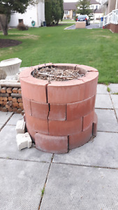Round Interlocking Bricks for Fire Pit