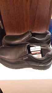 Skechers leather waterproof *new*