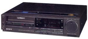 Sony SL-HF900 Super Betamax HIFI Stereo VCR with tapes