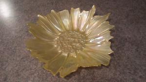 Sunflower plate 30 cm wide