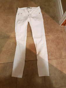 White Hollister jeans