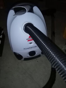 vacuum new and only has been used for several times
