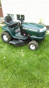 20HP LAWN TRACTOR