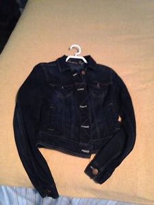 AMERICAN EAGLE JEAN JACKET SIZE SMALL