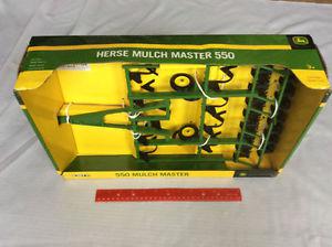 BLOW OUT PRICE John deere 1/16 Scale 550 Mulch Master