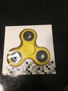 BRAND NEW FIDGET SPINNER