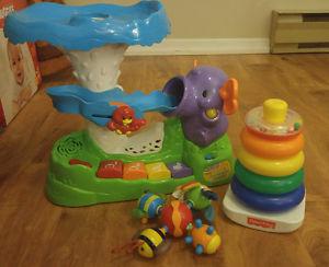 Baby items (clothes, toys, etc)