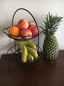 Fruit basket / fruit holder