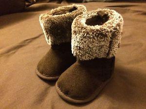 Infant spring/fall boots