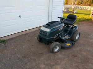 Lawn tractor for sale