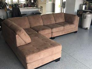 Like new microfibre sectional
