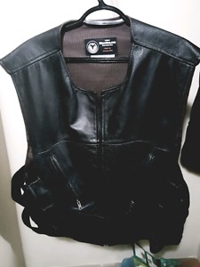 Motorcycle riding vest leather
