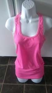 NEW PINK TANK!!!!