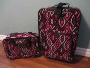 New Matching Suitcase & Carry On