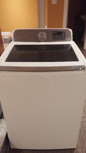Selling Samsung 5.2 Cu.Feet Top Load Washer