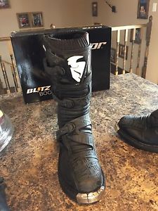 Wanted: Boys motocross boots