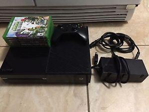 XBOX One with 5 games for sale