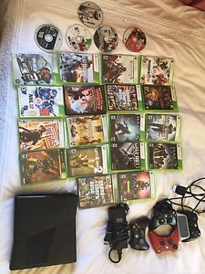 Xbox 360 with 4 controllers 20+ games