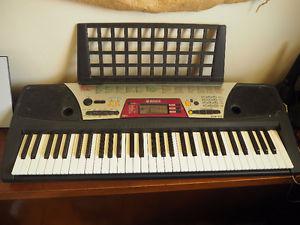 Yamaha PSR-172 Keyboard