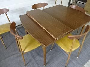 dinette FORMICA chairs