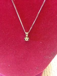 14 kt Gold Necklace & Diamond Pendant