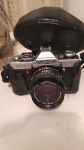35 mm minolta camera