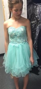Beautiful Prom Dress - Teal - Ladies XS (0-2)