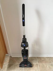 Bissell vacuum/dust buster combo