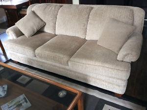 Great family couch