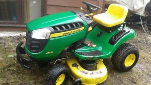  Jhon's Deere lawn tractor